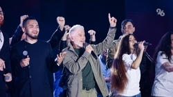 Гала-концерт «Родники» и подарок от Олега Газманова: как завершился День города и края в Ставрополе