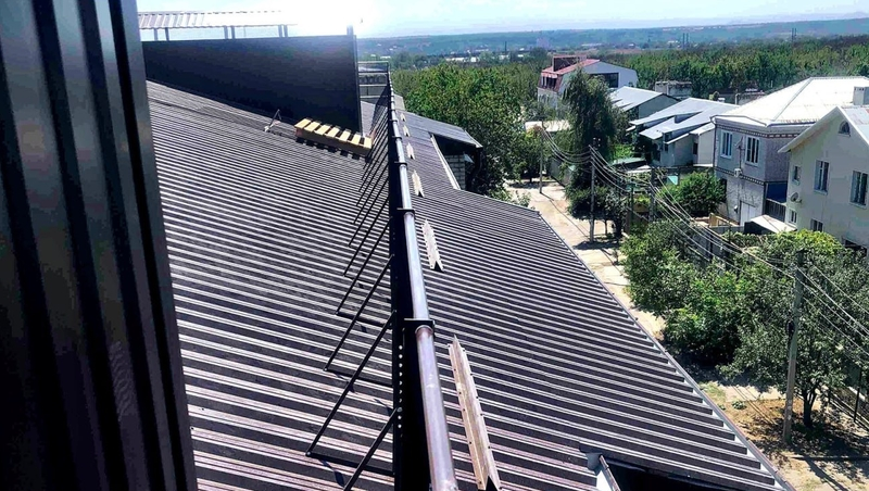 Крышу четырёхэтажки отремонтировали в Георгиевске