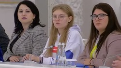 Школьница из Минеральных Вод побеседовала с Владимиром Путиным