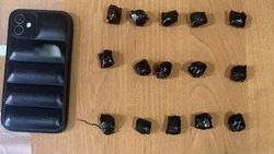 В Невинномысске 19-летнего парня поймали с крупной партией мефедрона