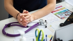 На Ставрополье пациенты получают помощь узких специалистов в разных учреждениях