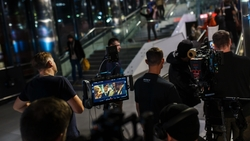 Премьера российского авантюрного сериала «Короче, план такой» состоится осенью 2023 года