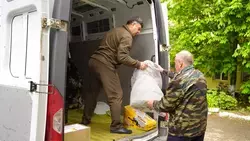 Из Арзгирского округа передали очередной гуманитарный груз для бойцов СВО