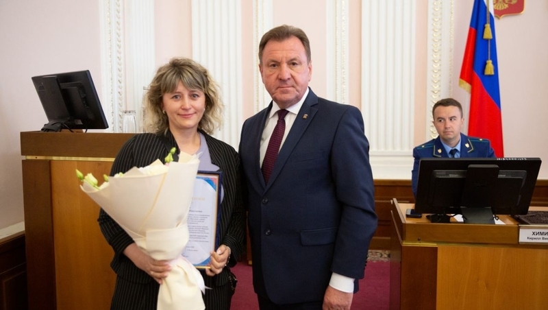 Глава Ставрополя передал благодарность от командования части жене участника СВО