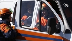 Спасатели в поисках упавшего с моста мальчика в Дагестане обследовали 27 км реки