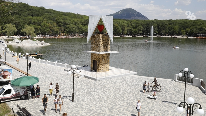 Пляжную инфраструктуру железноводского озера обновят к лету