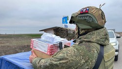 «Единая Россия» передала более 90 тыс. тонн гумпомощи бойцам СВО и беженцам