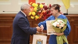 Ставропольским учителям и школьникам вручили дипломы за успехи на олимпиаде