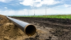 Новоалександровский округ получил 6 км труб из аварийного запаса региона