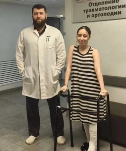 Врачи Пятигорска спасли ногу девушке из Марокко после падения с самоката