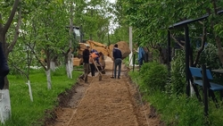 Более 12 км дорог обновят в текущем году в Красногвардейском округе