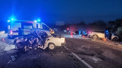 Молодой водитель погиб на Ставрополье, врезавшись в легковушку на встречке