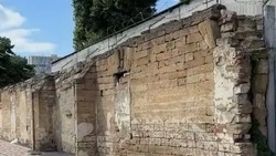 В Ставрополе отказались признать ценным наследием стену бывших казарм на Пушкина