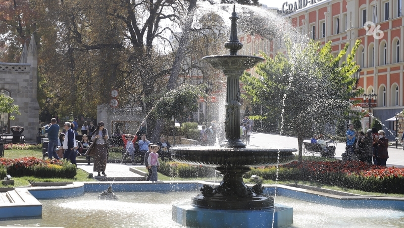 Сезон фонтанов продлили в Кисловодске до начала ноября