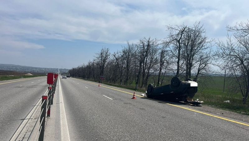 Водитель иномарки сломал обе руки в аварии в Кировском округе