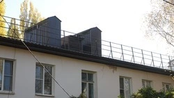 Залитые при смене кровли квартиры Михайловска отремонтировали после прямой линии