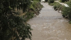 Подтопленная дорога в Туркменском округе будет закрыта около суток