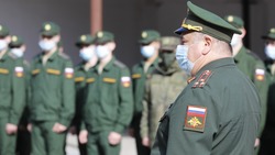 Состоящим на воинском учёте россиянам можно выезжать за границу без разрешения военкомов