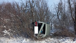 Скрывшегося с места ДТП водителя грузовика ищут в Кочубеевском округе