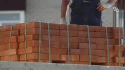 Рабочий упал с седьмого этажа и погиб на стройке в Дагестане