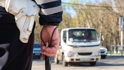 Водителя, сбившего женщину и покинувшего место ДТП, разыскивают на Ставрополье