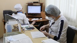 Почти 15 млн федеральных рублей дополнительно получит Ставрополье на зарплаты медикам