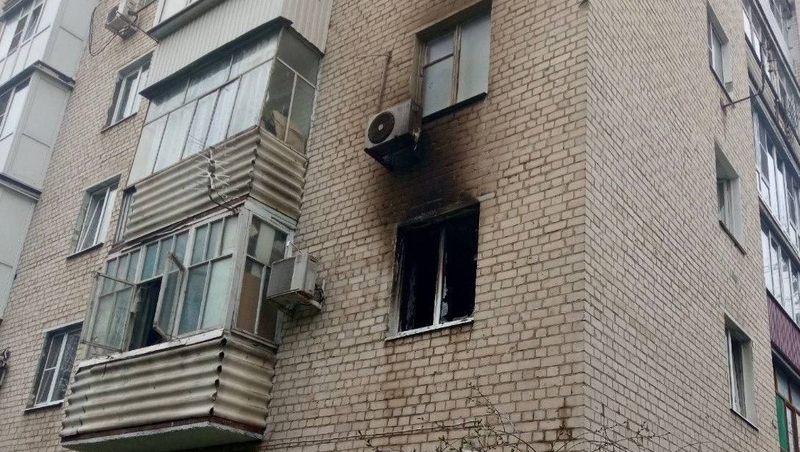 Пенсионера спасли из загоревшейся квартиры в Невинномысске