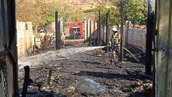 Пожарные спасли от огня частный дом и зерносклад в хуторе Изобильненского округа