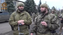 Племянник Кадырова отправился на передовую и передал бойцам продукты и техоснащение