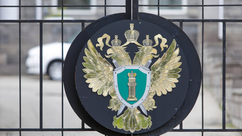Прокуратура организовала проверку после нападения охранника на подростка в магазине Ставрополя 