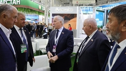 Депутаты Ставрополья принимают участие в выставке-форуме «Золотая осень — 2025»