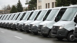 Губернатор Ставрополья вручил муниципалитетам ключи от 33 автобусов 