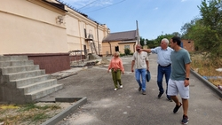 Ремонт сельского ДК завершают в Александровском округе