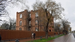 Здание бывшей мужской гимназии в Кисловодске выставили на аукцион в третий раз