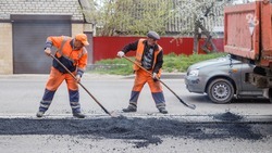 Более 9 км дороги к селу отремонтируют в Ипатовском округе