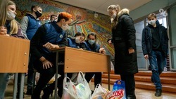 Четвёртую партию гуманитарной помощи Донбассу отправили жители Ипатовского округа 