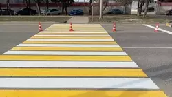 Дорожную разметку обновляют в Ставрополе после зимы