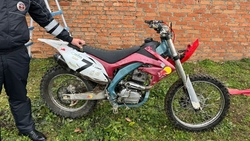 Открытые переломы голени получил мотоциклист в Минераловодском округе