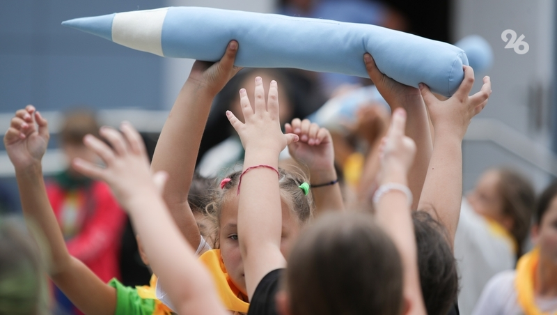 Статус многодетных семей в России закрепил указ президента