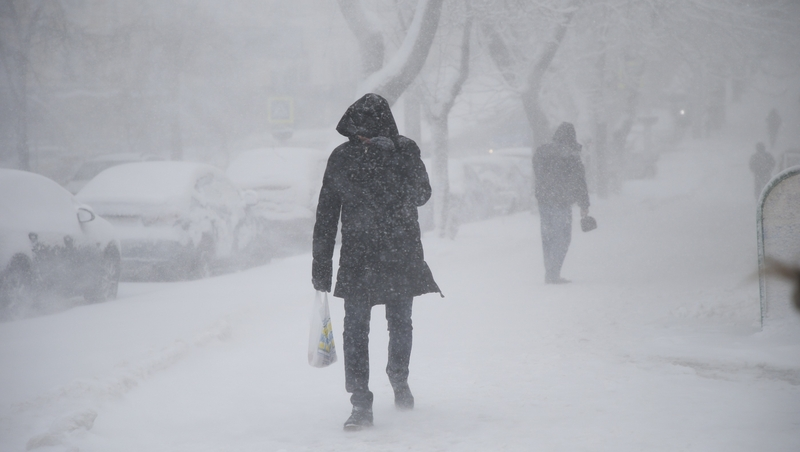 Губернатор Ставрополья поручил ведомствам контролировать ситуацию из-за непогоды