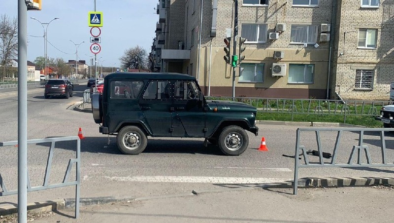 Мальчик попал под машину