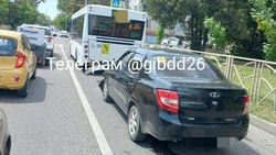 Маршрутка с пассажирами попала в ДТП в Ставрополе 