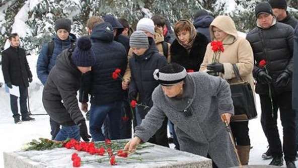 Губернатор Владимиров поздравил земляков с 79-й годовщиной освобождения двух округов Ставрополья от немецко-фашистских захватчиков