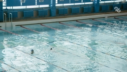 В Кисловодске восстановили школьный бассейн, который был закрыт более 30 лет