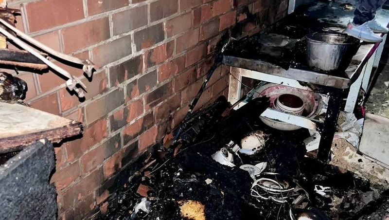 В Светлограде произошёл пожар из-за забытой на плите кастрюли