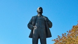 В Георгиевском округе памятник Ленину передали в муниципальную собственность 