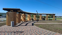 Территорию рядом с больницей благоустроили в Петровском округе Ставрополья  