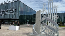 Губернатор Владимиров и вице-премьер РФ Новак открыл новый арт-объект в Минводах