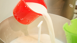 Животноводы Предгорного округа добились рекордных надоев