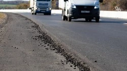 Участок дороги в Курском округе перекрыли из-за схода селя
